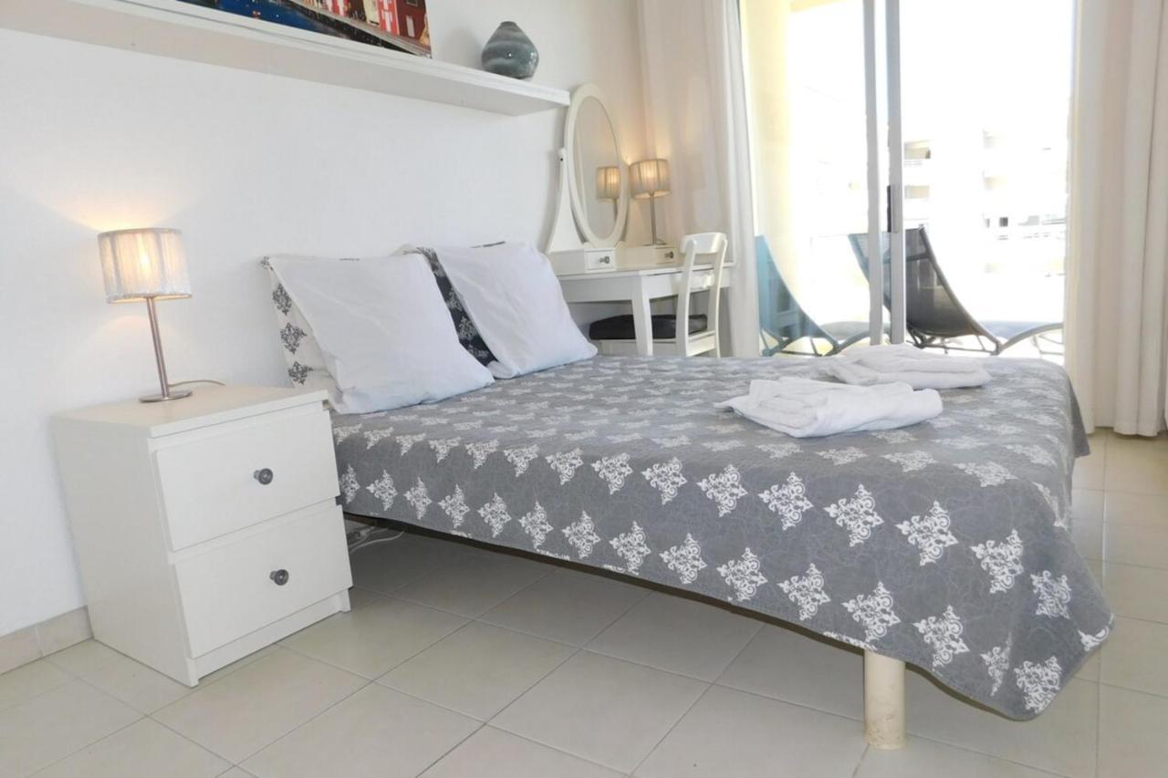 Appartement "T2 "Antibes Les Pins 3" Air Conditionned Sea View With Parking And Pool" Extérieur photo