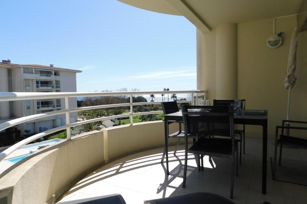 Appartement "T2 "Antibes Les Pins 3" Air Conditionned Sea View With Parking And Pool" Extérieur photo