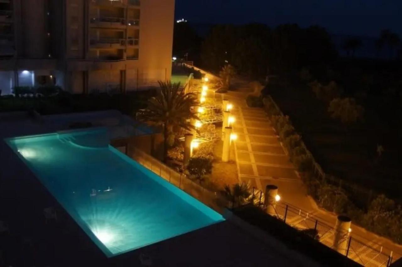 Appartement "T2 "Antibes Les Pins 3" Air Conditionned Sea View With Parking And Pool" Extérieur photo